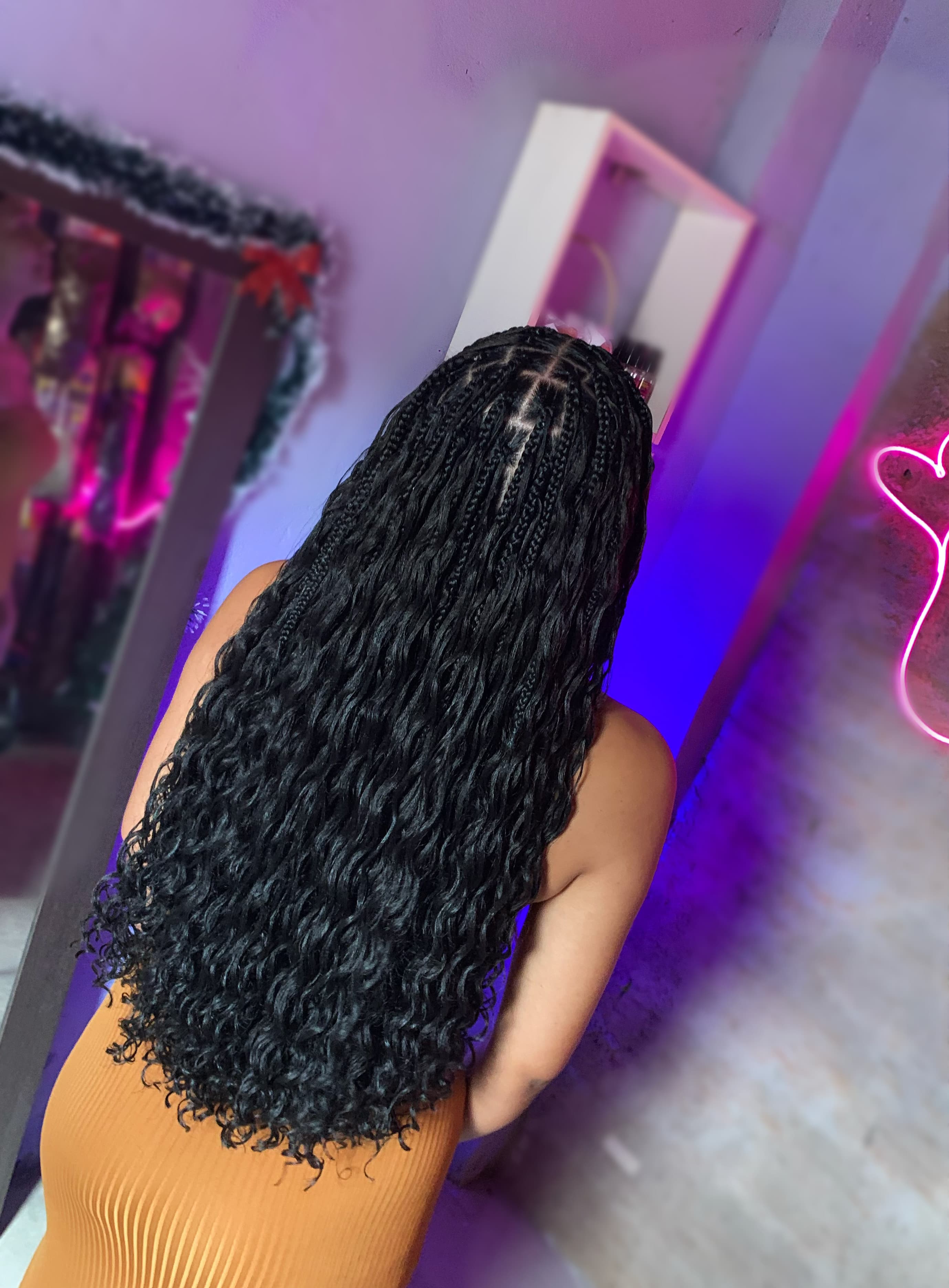 Gypsy Braids com cachos feitas pela Kmilly Braids em Canaã dos Carajás - PA